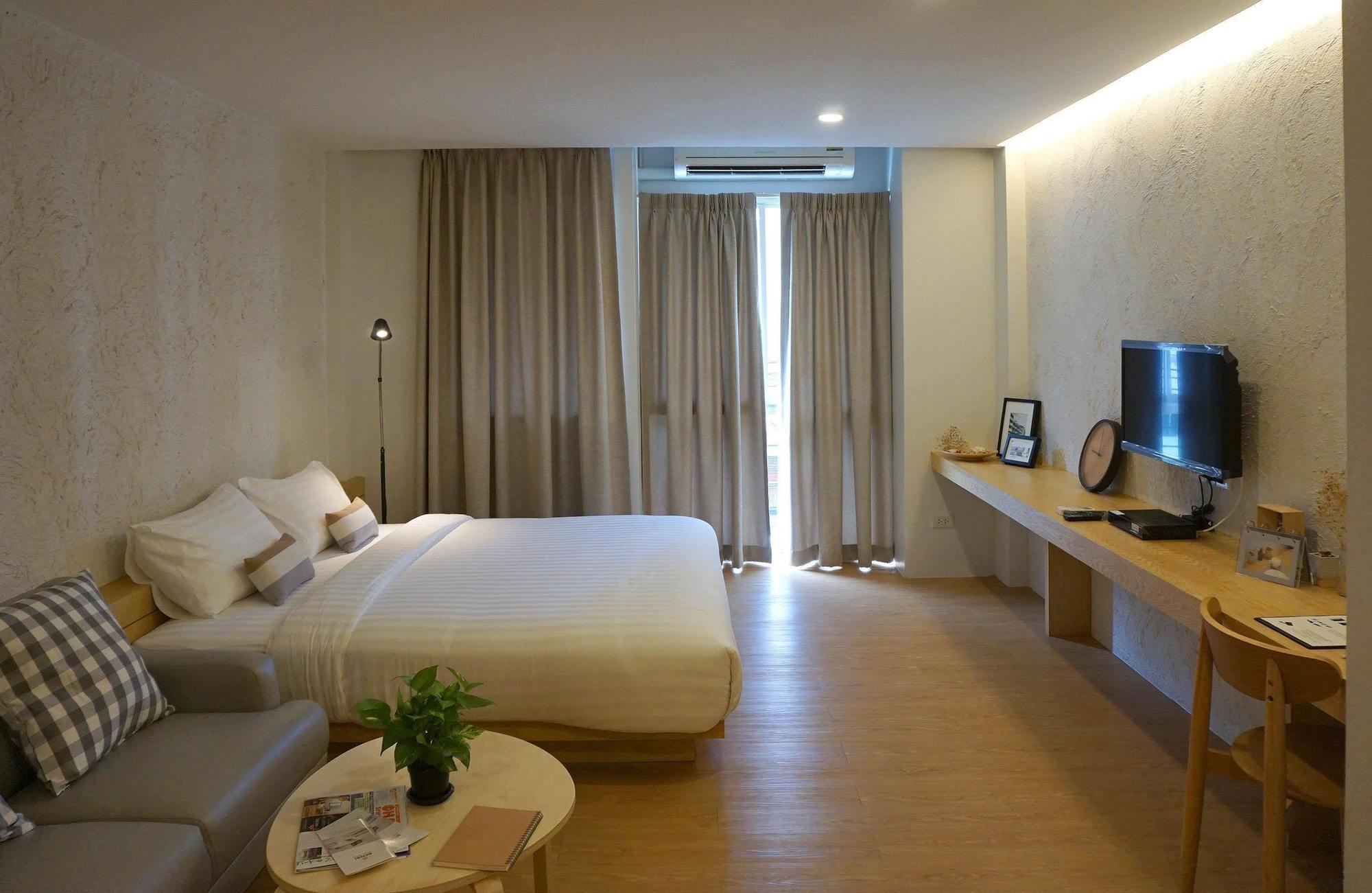 เบนริ ศรีราชา เรสซิเดนซ์ Hotel ภายนอก รูปภาพ