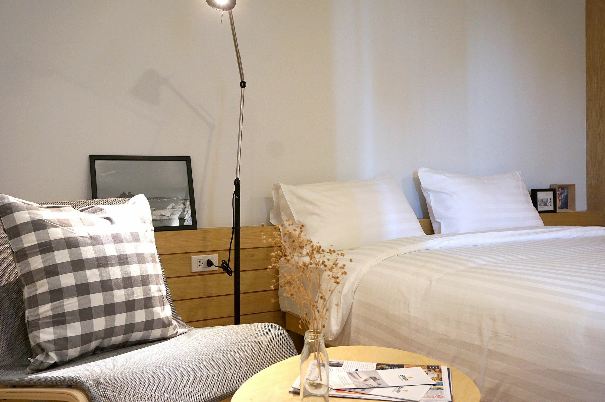 เบนริ ศรีราชา เรสซิเดนซ์ Hotel ภายนอก รูปภาพ